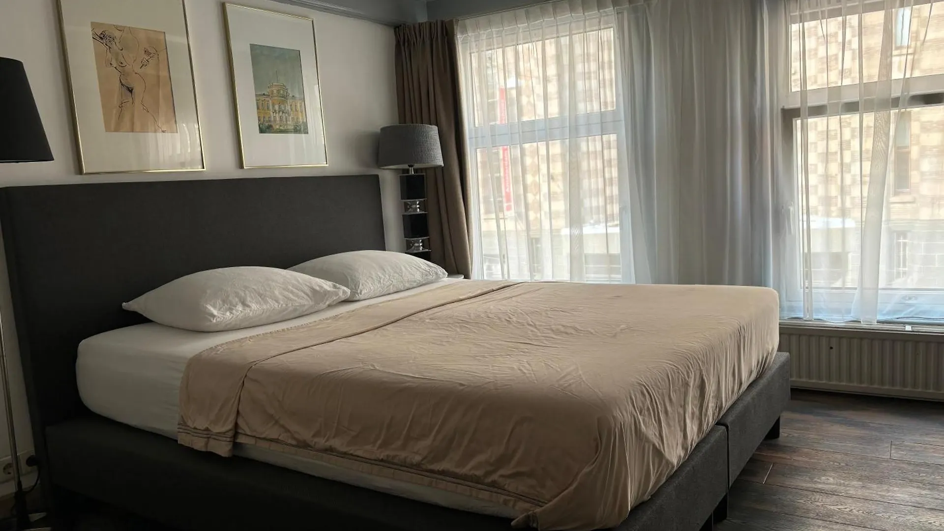 Central Guest Rooms Άμστερνταμ Πανσιόν